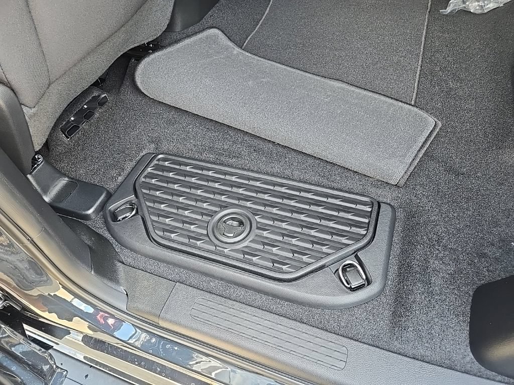 New 2027 RAM 1500 Express AWD/4WD image 93
