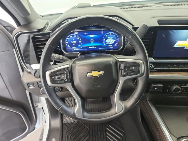 Used 2025 Chevrolet Silverado 2500 LT w/ Safety Package AWD/4WD image 22