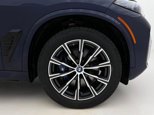 Certified 2025 BMW X5 xDrive50e w/ M Sport Package AWD/4WD image 29