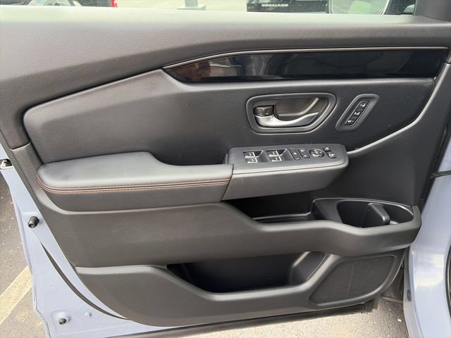 Used 2025 Honda Pilot TrailSport image 20