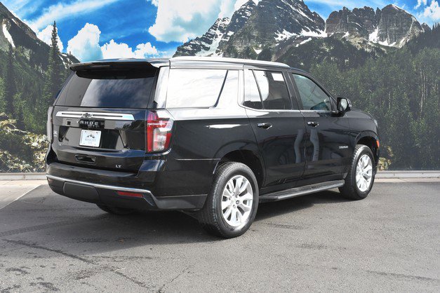 Used 2021 Chevrolet Tahoe LT w/ LT Signature Package image 3