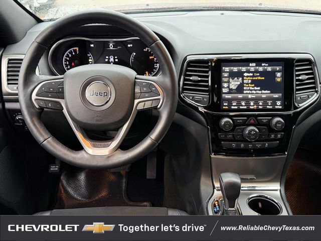 Used 2020 Jeep Grand Cherokee Altitude RWD image 12