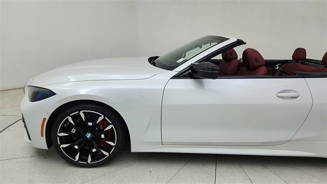 Used 2026 BMW M440i Convertible image 9