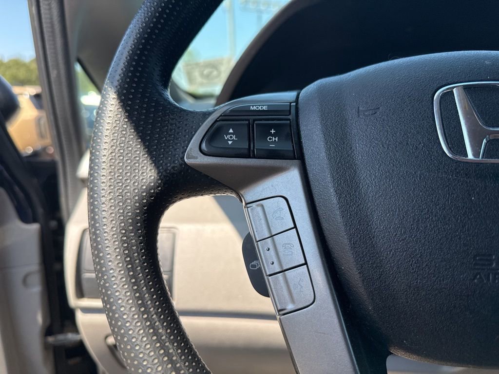 Used 2016 Honda Odyssey LX image 9