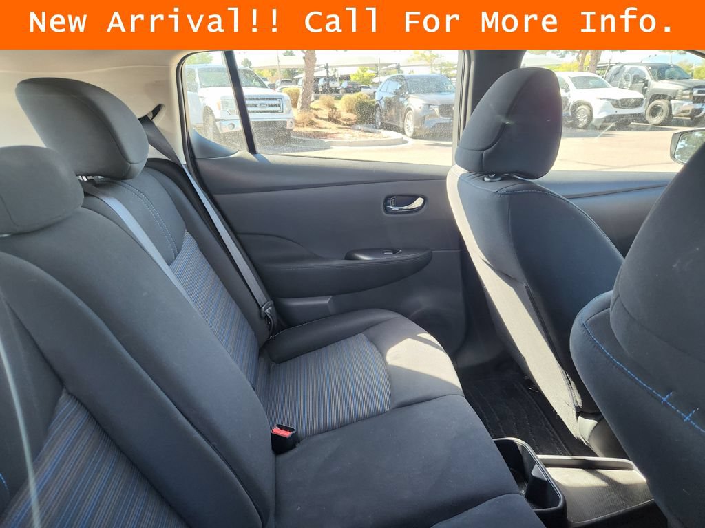 Used 2025 Nissan Leaf S FWD image 11