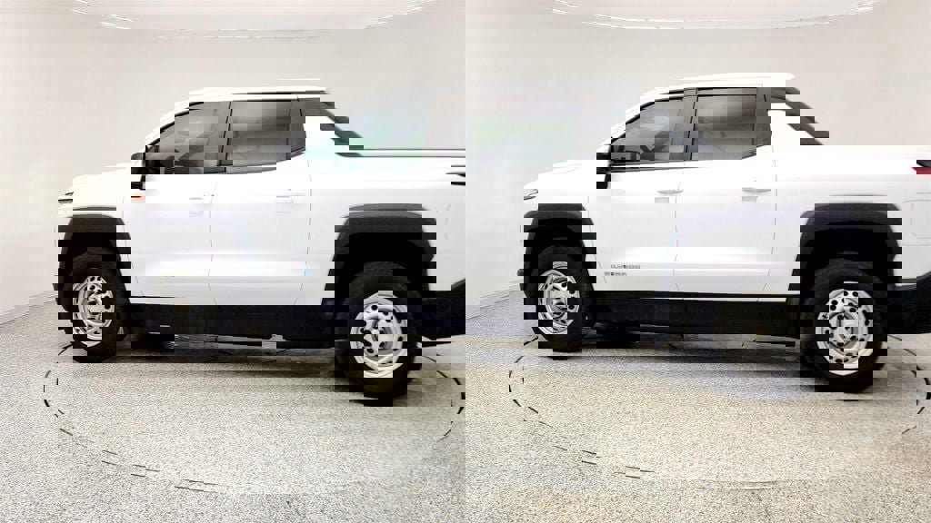 Used 2024 Chevrolet Silverado EV W/T AWD/4WD image 8