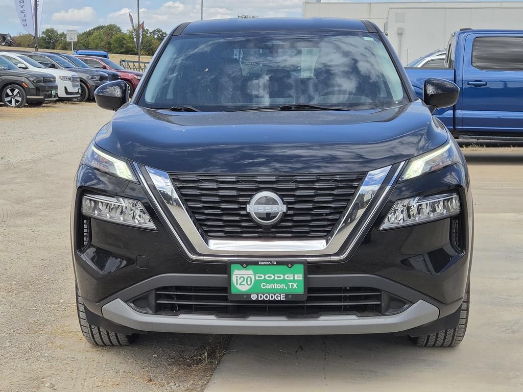Used 2023 Nissan Rogue SV FWD image 3