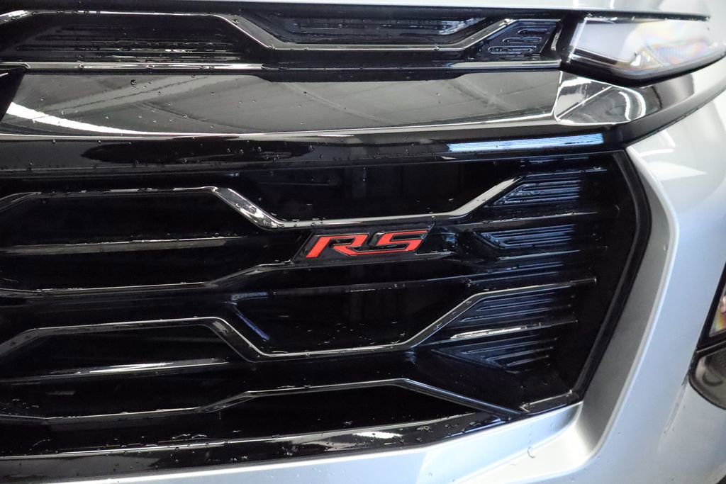 Used 2025 Chevrolet Equinox RS w/ Convenience Package III image 13