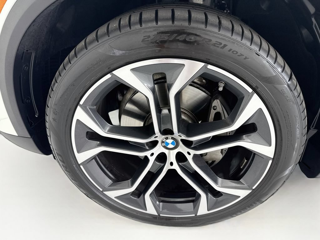 Certified 2025 BMW X5 xDrive40i AWD/4WD image 29