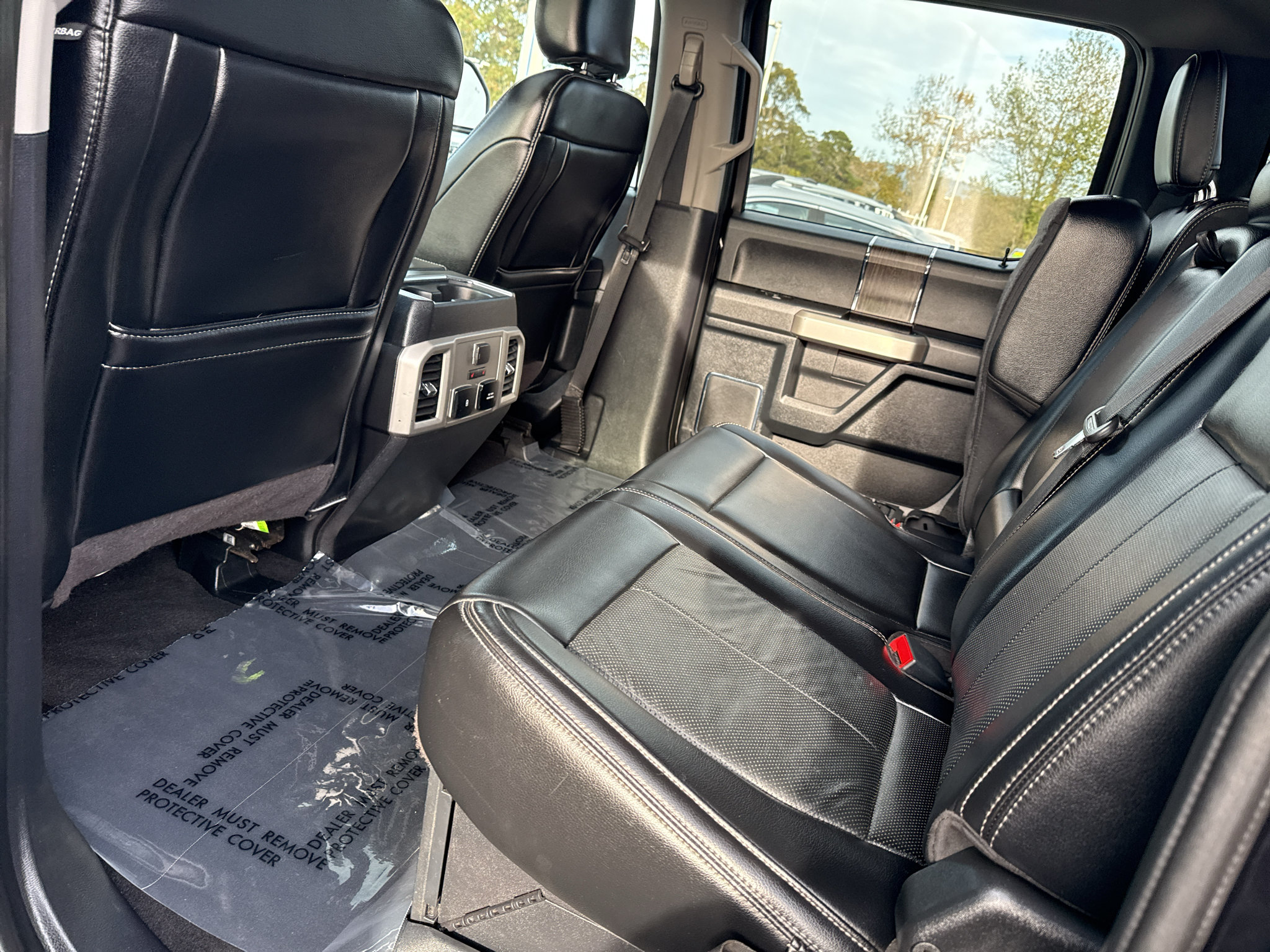 Used 2020 Ford F350 Lariat AWD/4WD image 17