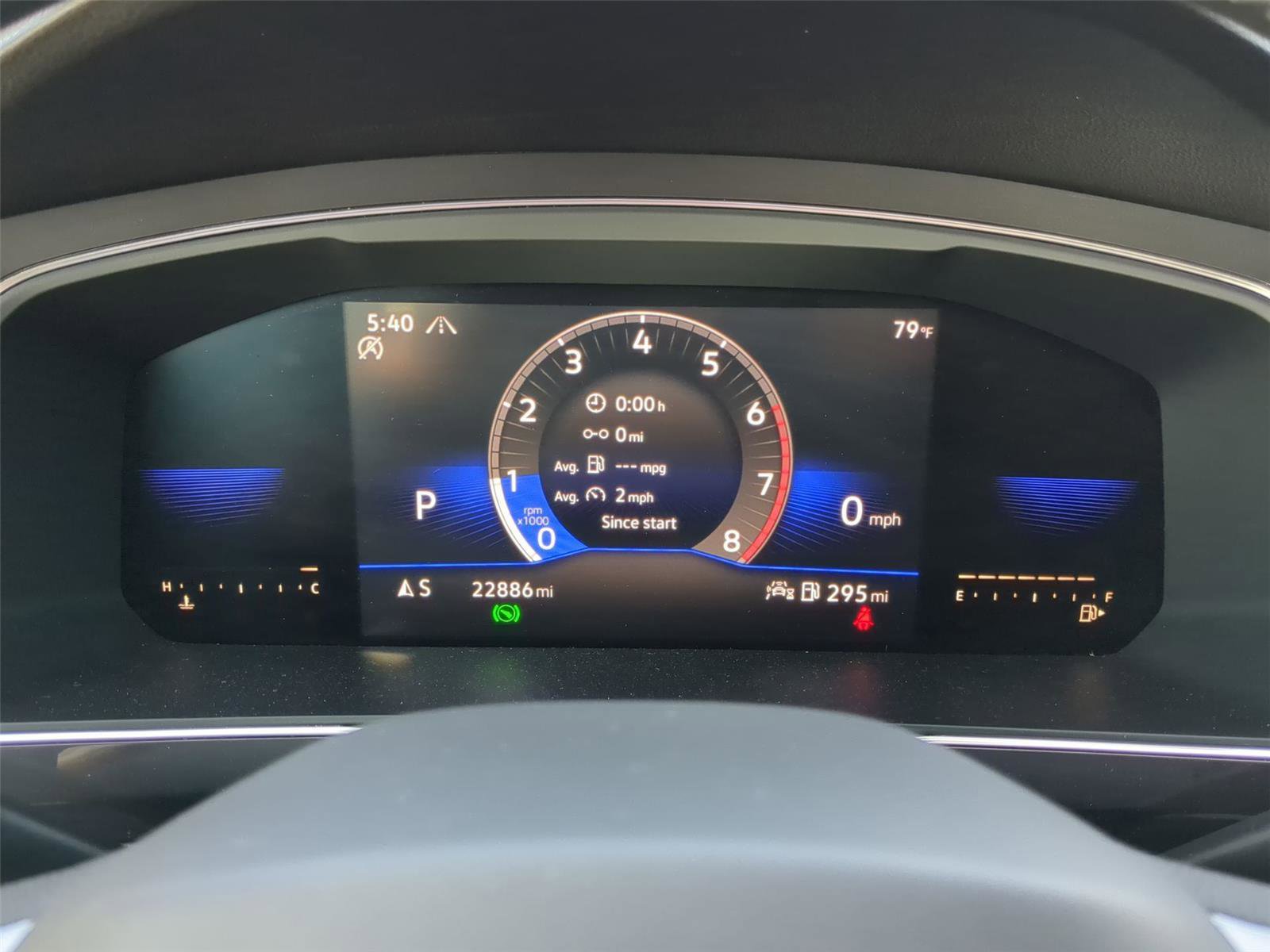 Used 2022 Volkswagen Tiguan SE R-Line image 24