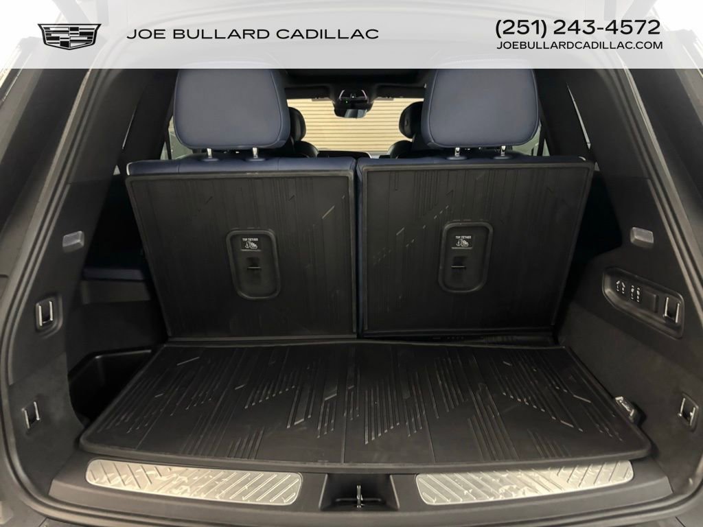 New 2026 Cadillac Vistiq Premium Luxury w/ LPO, Floor Liner Package image 24