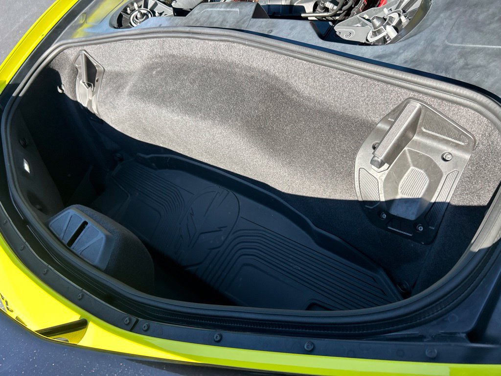 Used 2022 Chevrolet Corvette Stingray Coupe RWD image 34