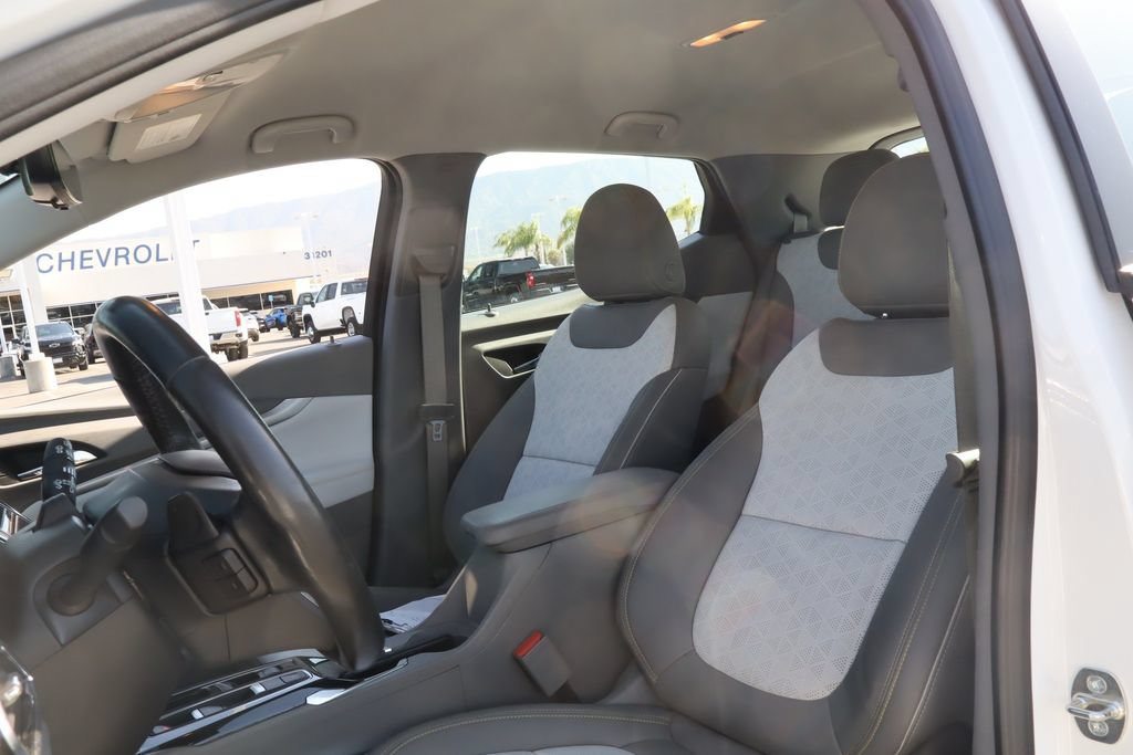 Used 2023 Chevrolet Bolt EUV Premier w/ Super Cruise Package FWD image 20