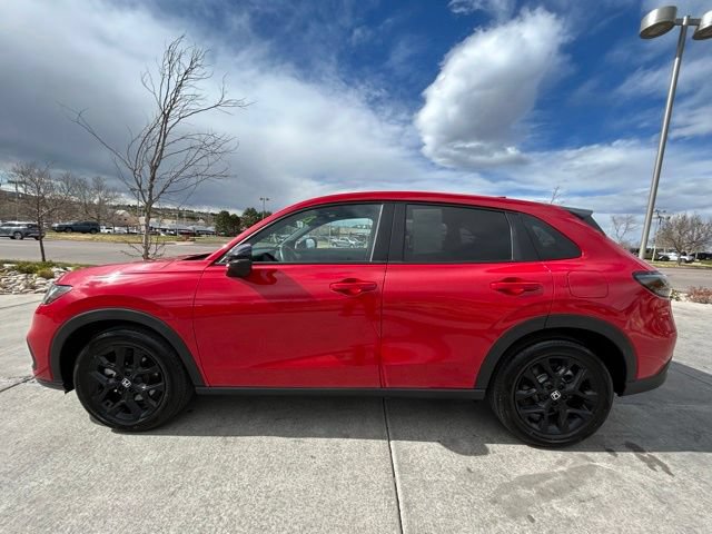 Used 2025 Honda HR-V Sport image 4