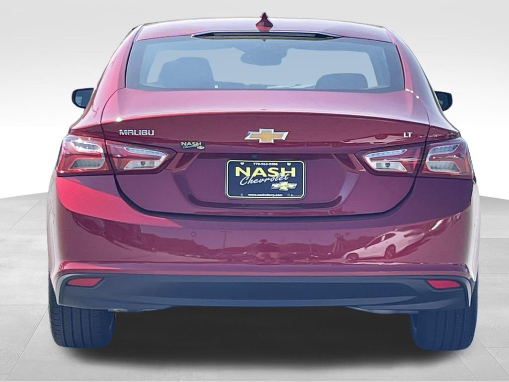 Used 2025 Chevrolet Malibu LT FWD image 4
