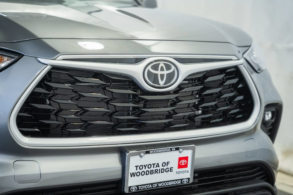 New 2026 Toyota Highlander XLE AWD/4WD image 9