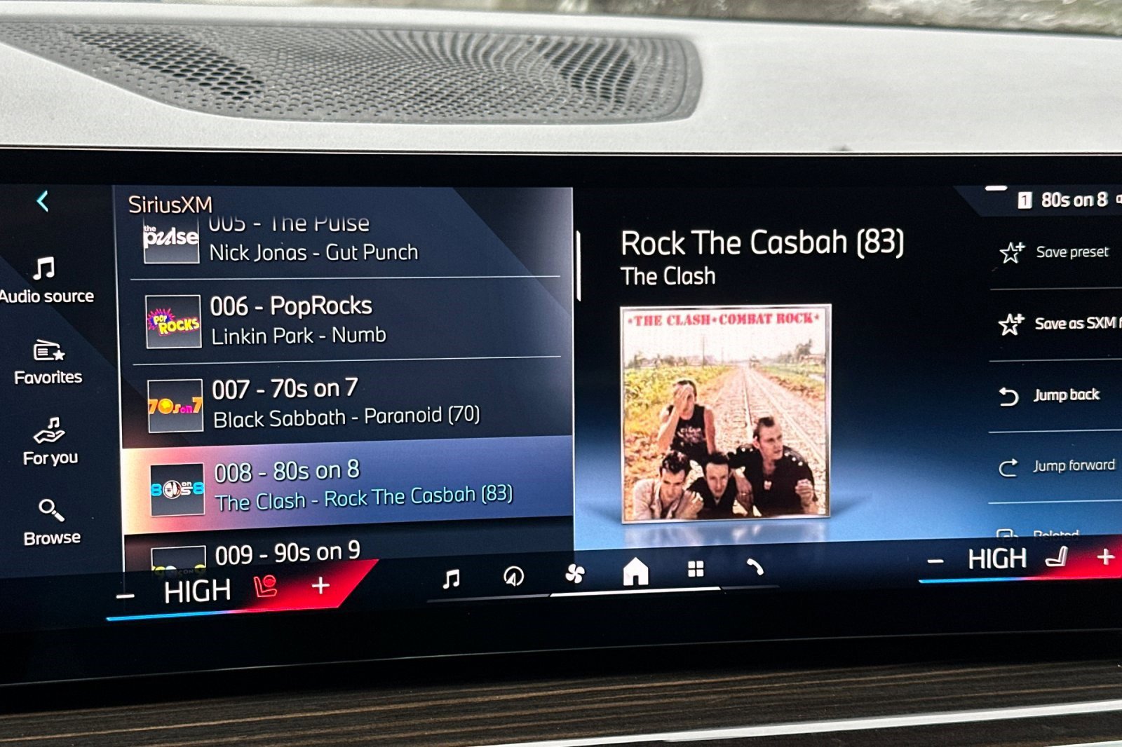 Certified 2025 BMW X7 xDrive40i image 24