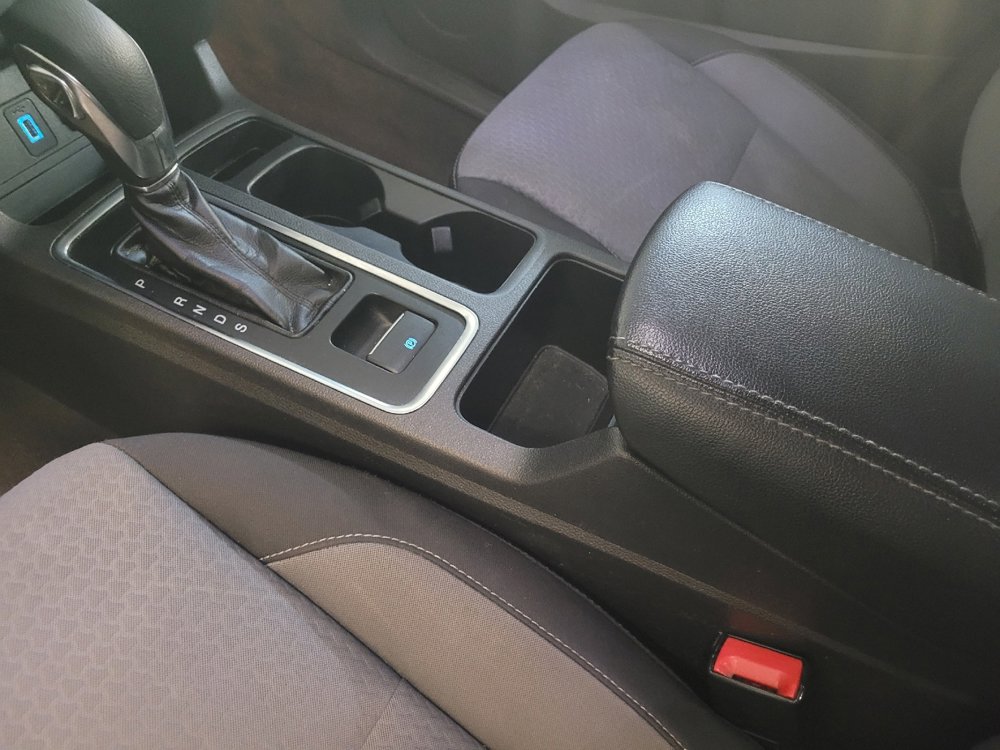 Used 2019 Ford Escape SE image 26