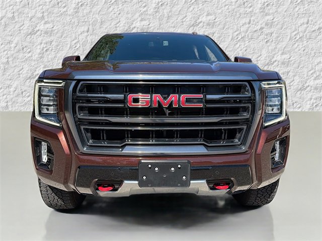 Used 2022 GMC Yukon XL AT4 image 8