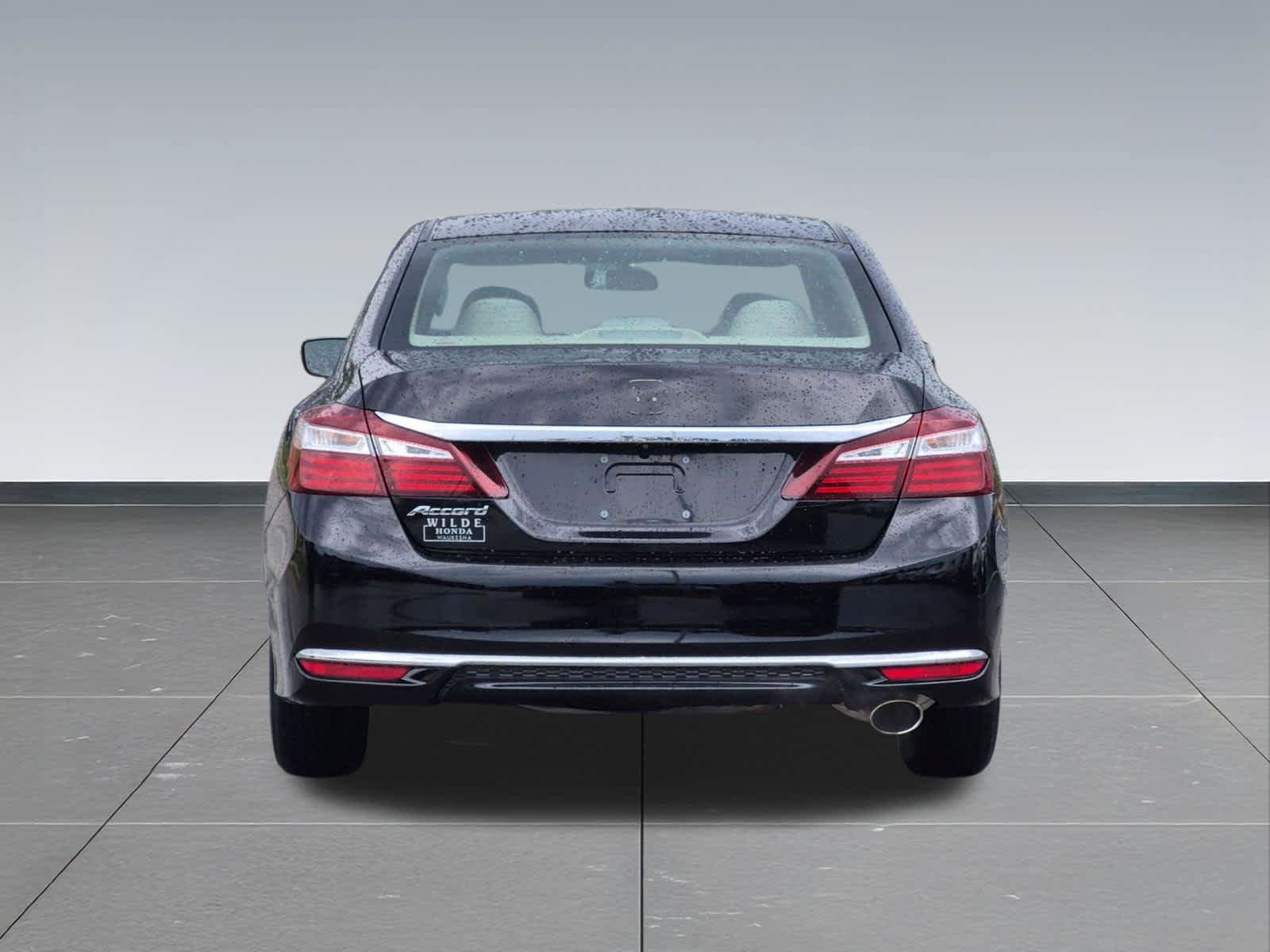 Certified 2017 Honda Accord LX image 5