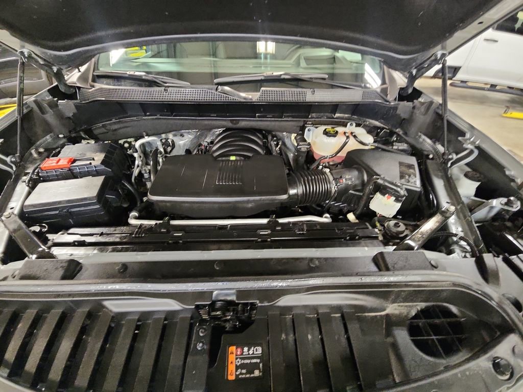 Certified 2025 Chevrolet Silverado 1500 High Country AWD/4WD image 28