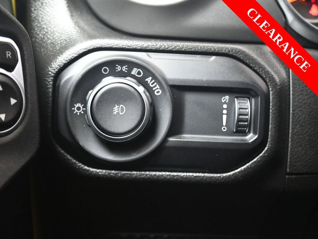 Used 2023 Jeep Wrangler Sport S image 26