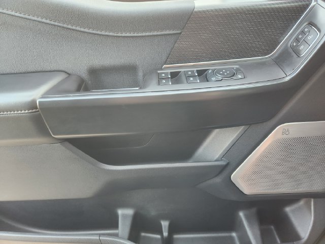 Used 2023 Ford F150 Raptor w/ Raptor Carbon Fiber Package AWD/4WD image 22