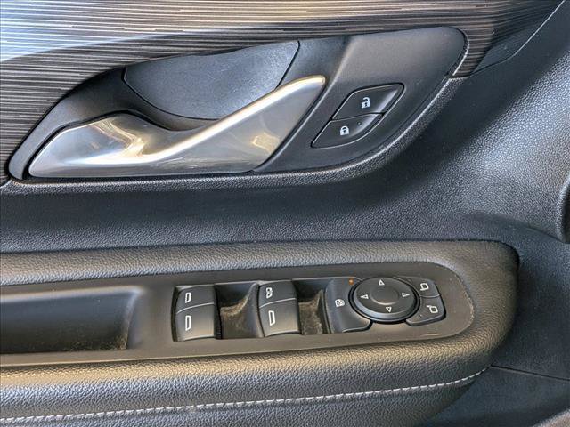 Used 2024 GMC Terrain SLE FWD image 11