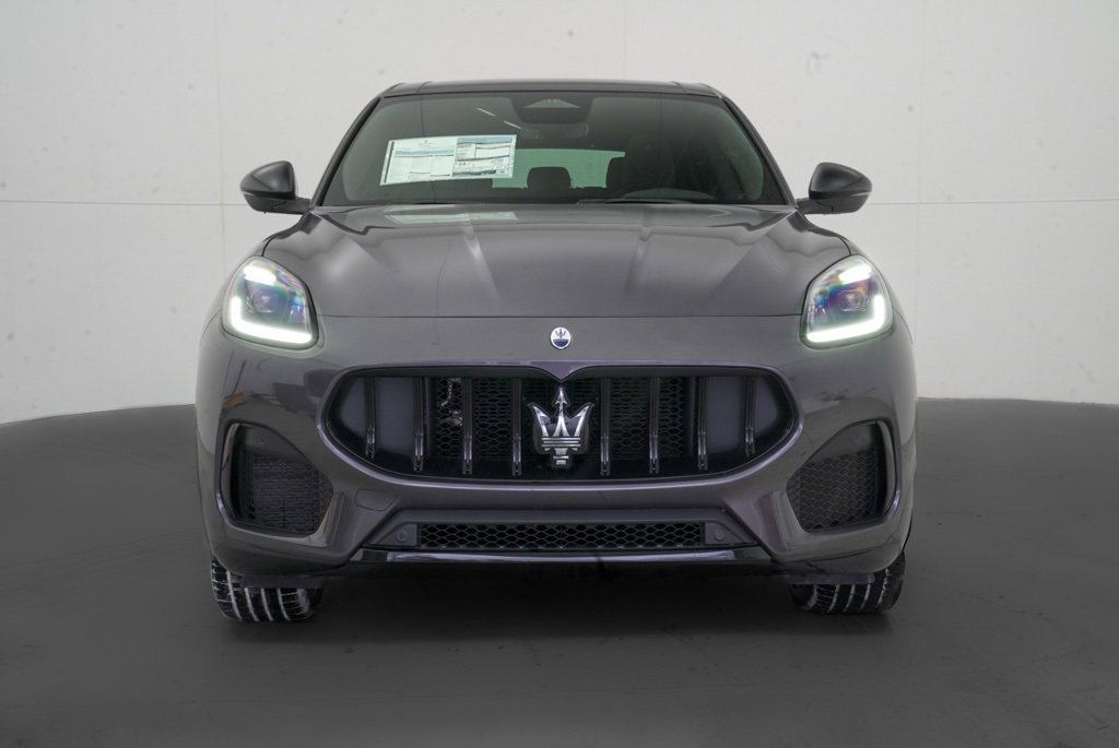 New 2025 Maserati Grecale Modena image 3