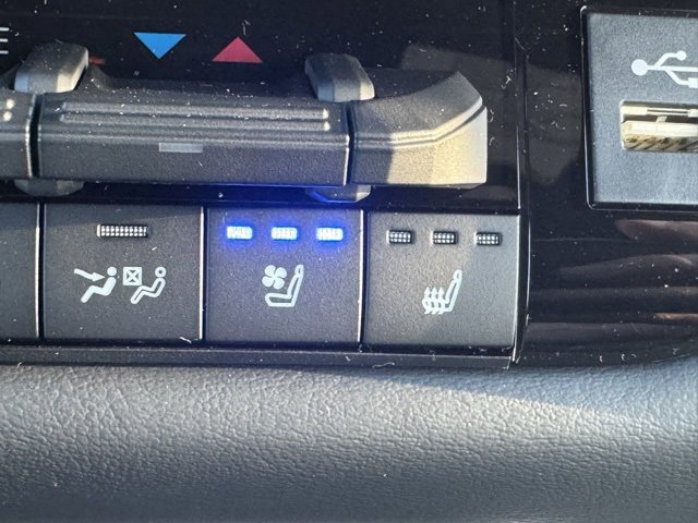 New 2026 Toyota Tundra Platinum image 30