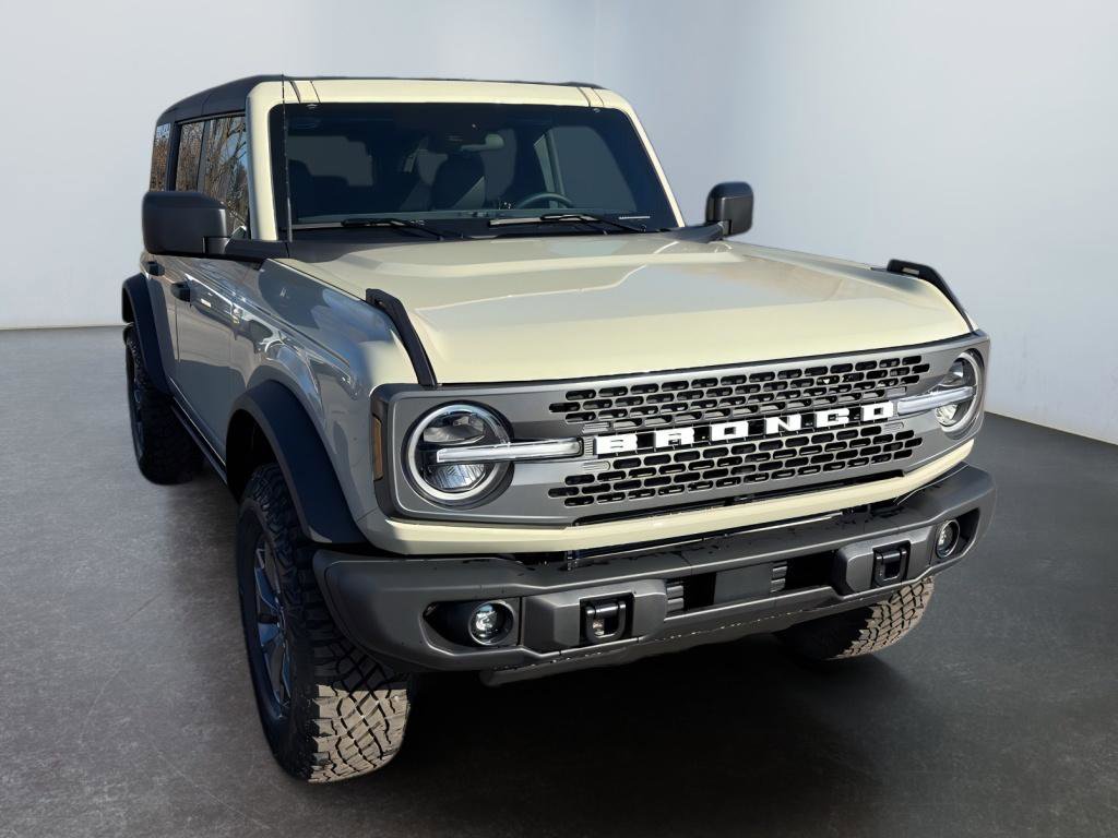 New 2025 Ford Bronco Badlands image 7