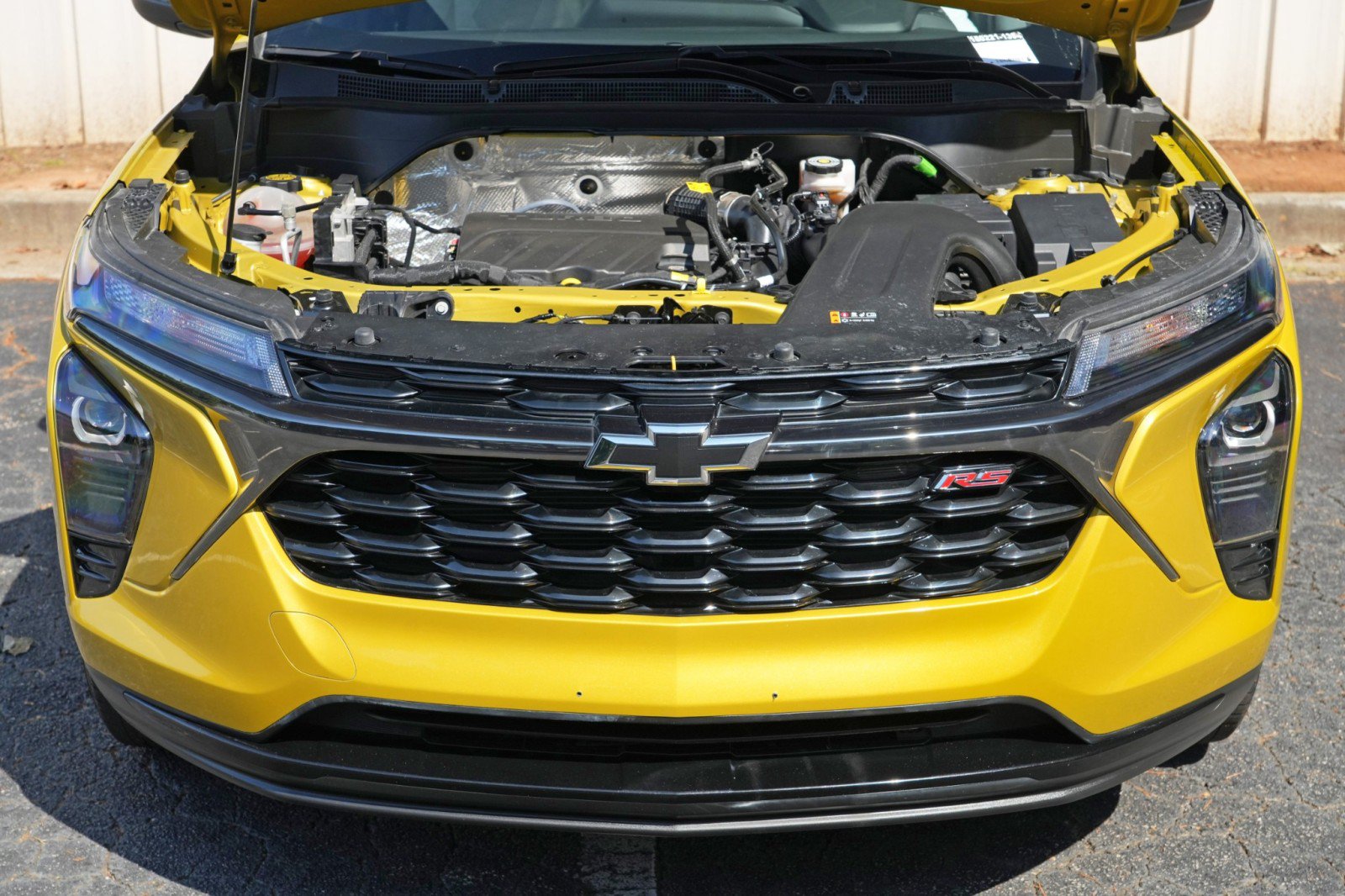 Used 2025 Chevrolet Trax RS w/ Driver Confidence Package FWD image 7