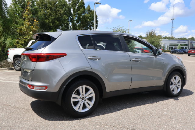 Used 2019 Kia Sportage LX FWD image 8