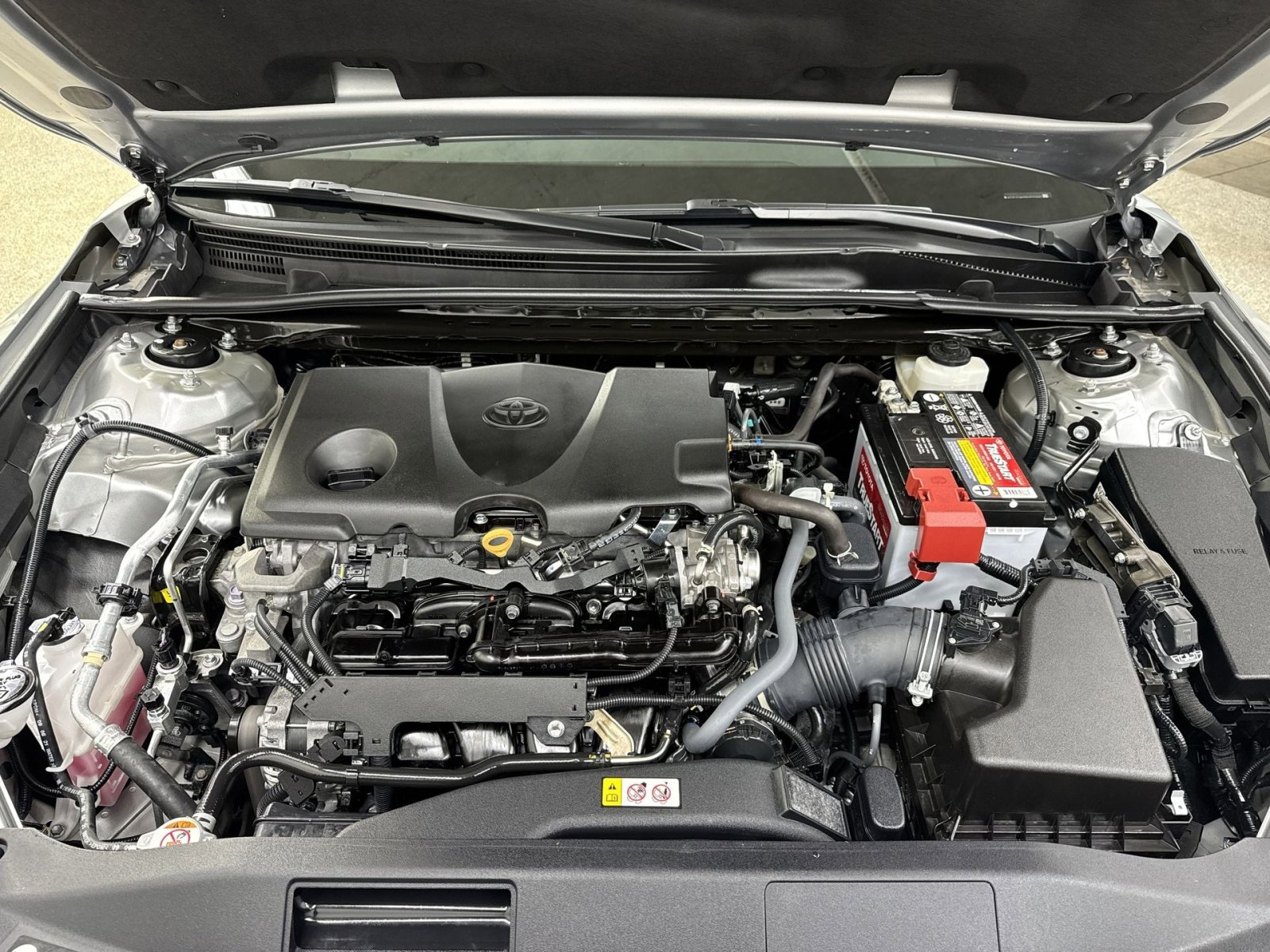 Used 2022 Toyota Camry LE image 32