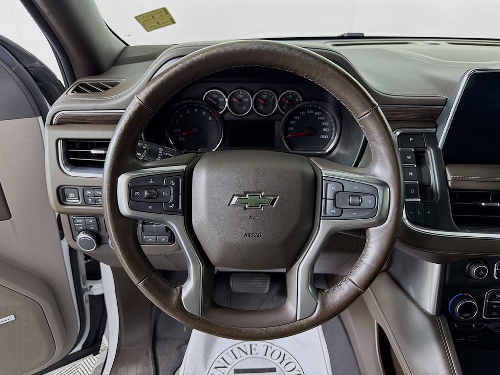 Used 2021 Chevrolet Tahoe Z71 w/ Z71 Signature Package AWD/4WD image 13