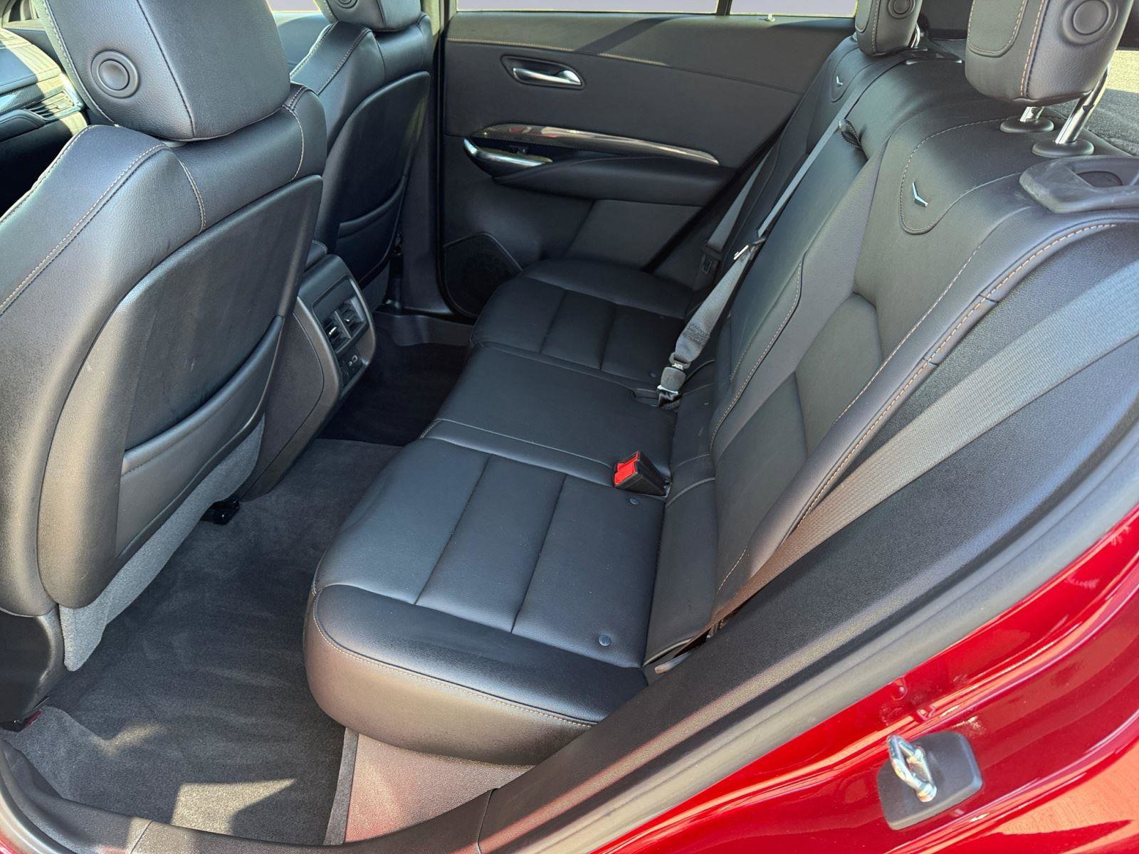 Certified 2023 Cadillac XT4 Sport w/ LPO, Onyx Lite Package image 17