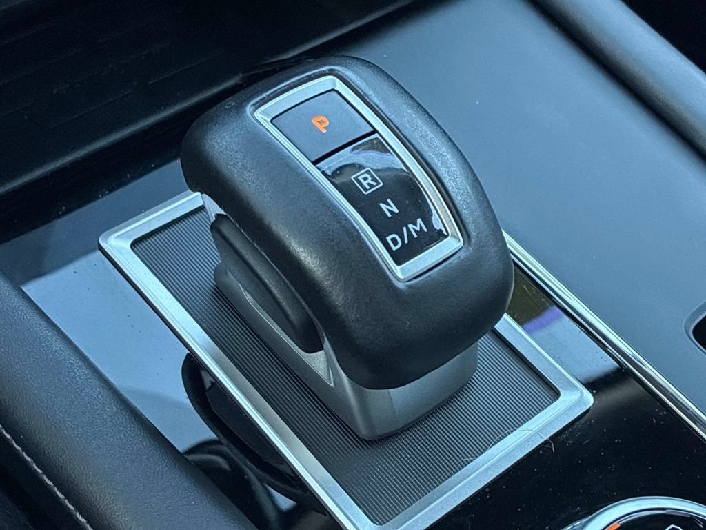 Used 2024 Mitsubishi Outlander SE Black Edition AWD/4WD image 28