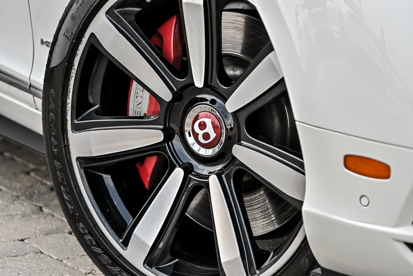 Used 2017 Bentley Continental GT V8 S AWD/4WD image 3