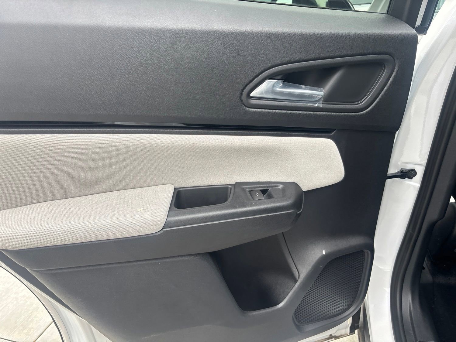Used 2025 Honda Prologue EX image 15