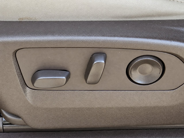 Used 2021 Chevrolet Tahoe LT RWD image 18