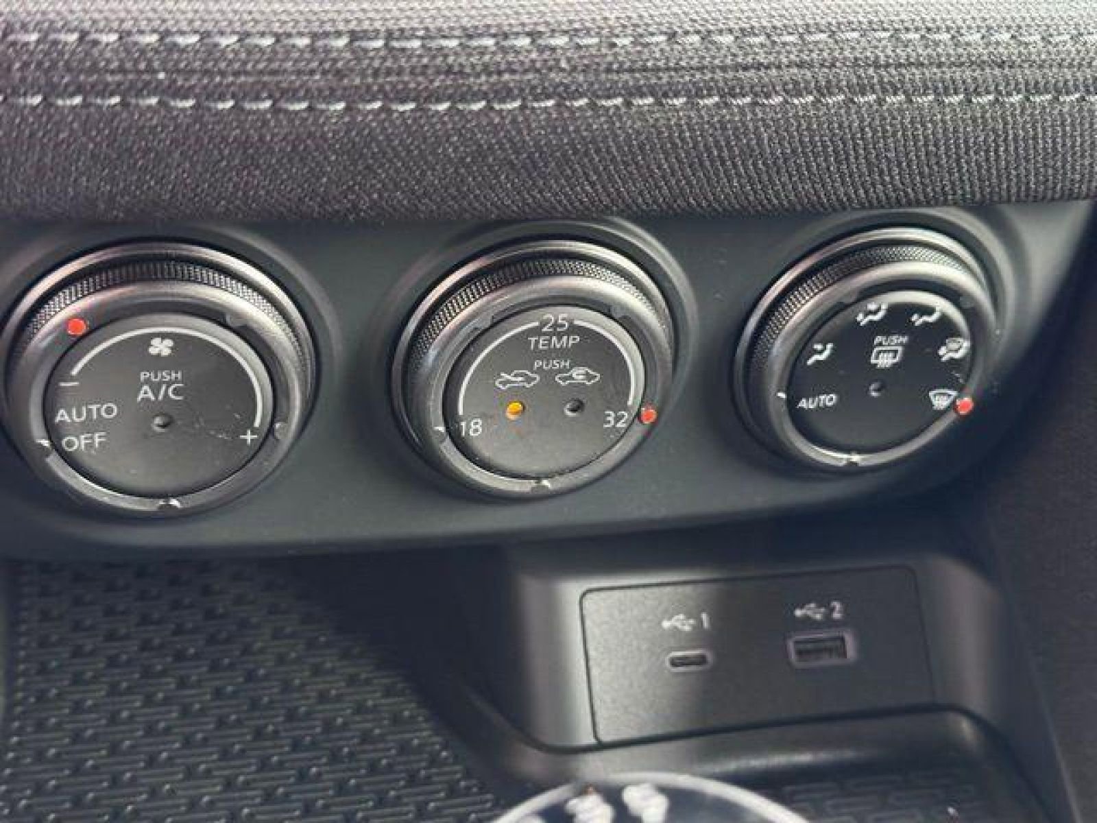 Used 2024 Nissan Z Sport RWD image 20