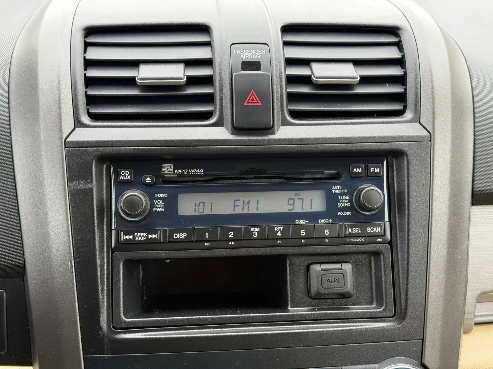 Used 2011 Honda CR-V LX image 27