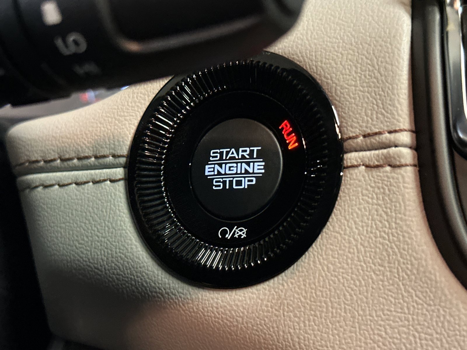 New 2026 Jeep Compass Limited image 21