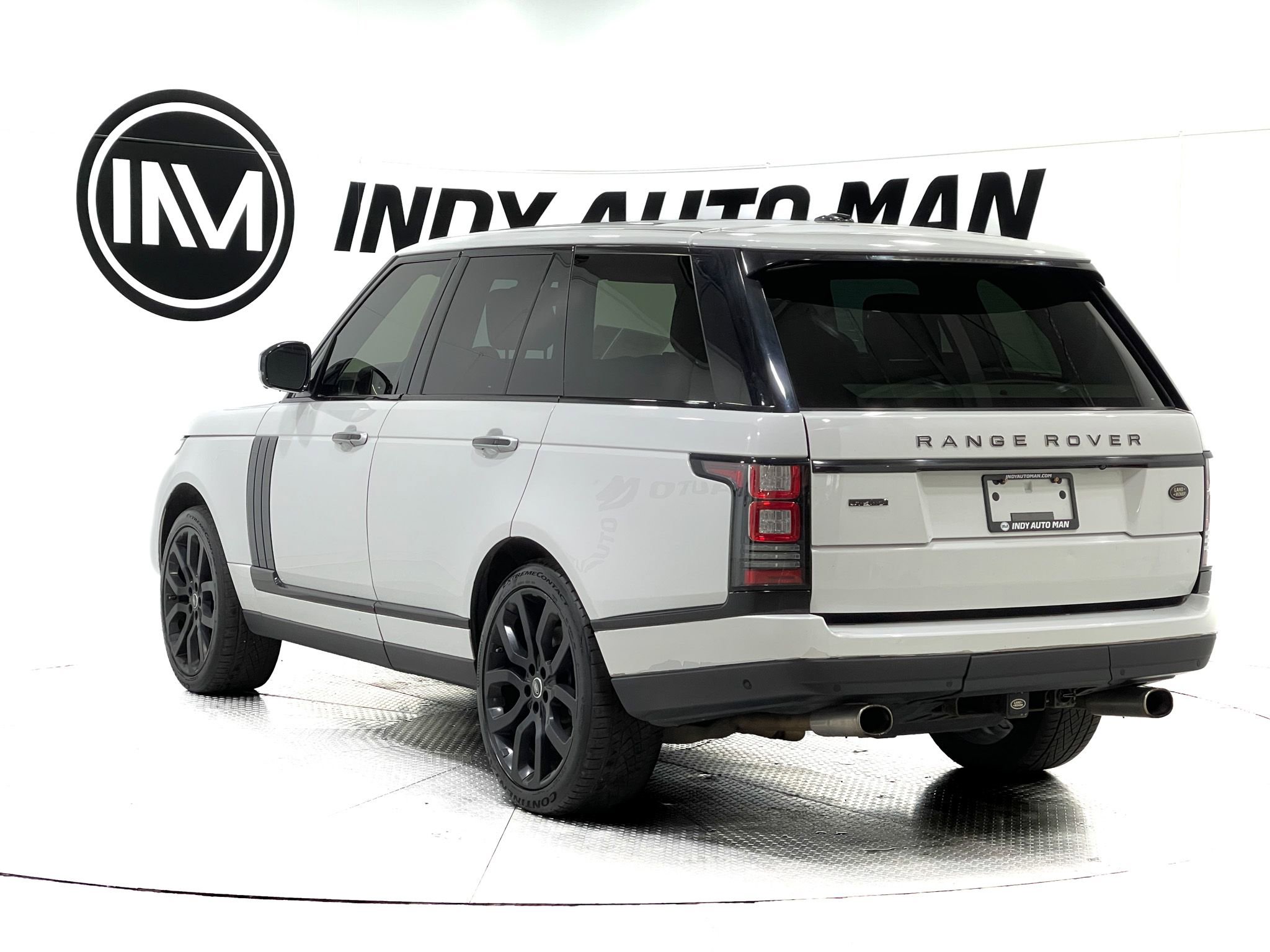 Used 2015 Land Rover Range Rover Supercharged AWD/4WD image 6