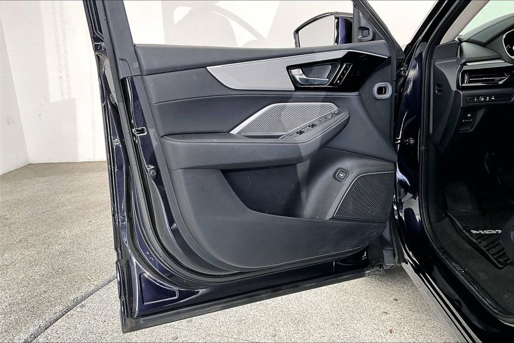 Certified 2024 Acura MDX FWD w/ Technology Package image 22