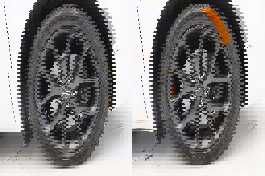 Used 2024 Chrysler Pacifica Limited w/ S Appearance Package image 10