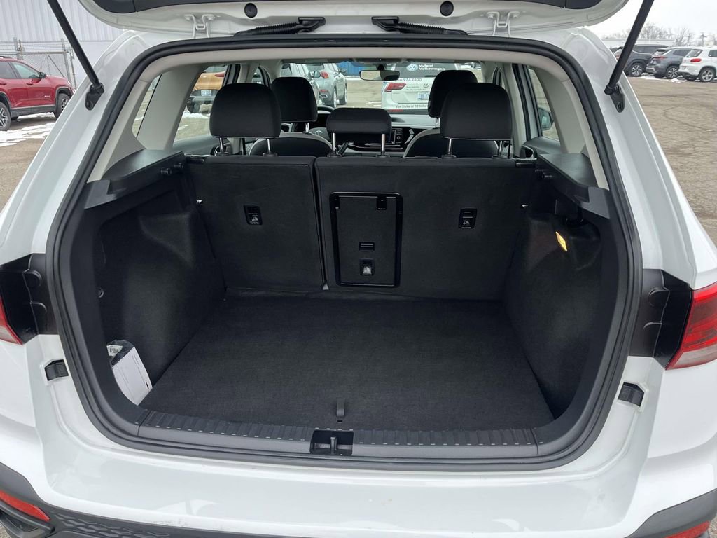 Certified 2023 Volkswagen Taos S image 11