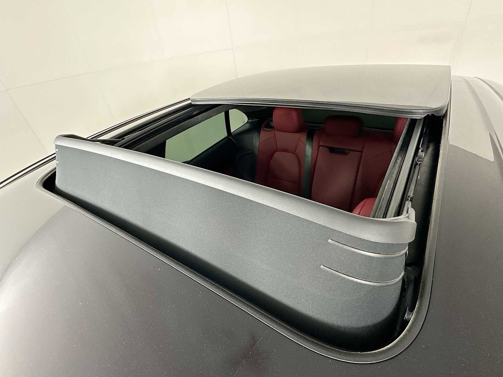 New 2025 Porsche Macan Turbo Electric image 22