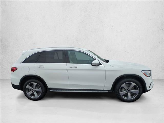 Used 2022 Mercedes-Benz GLC 300 4MATIC w/ Multimedia Package Lite image 4